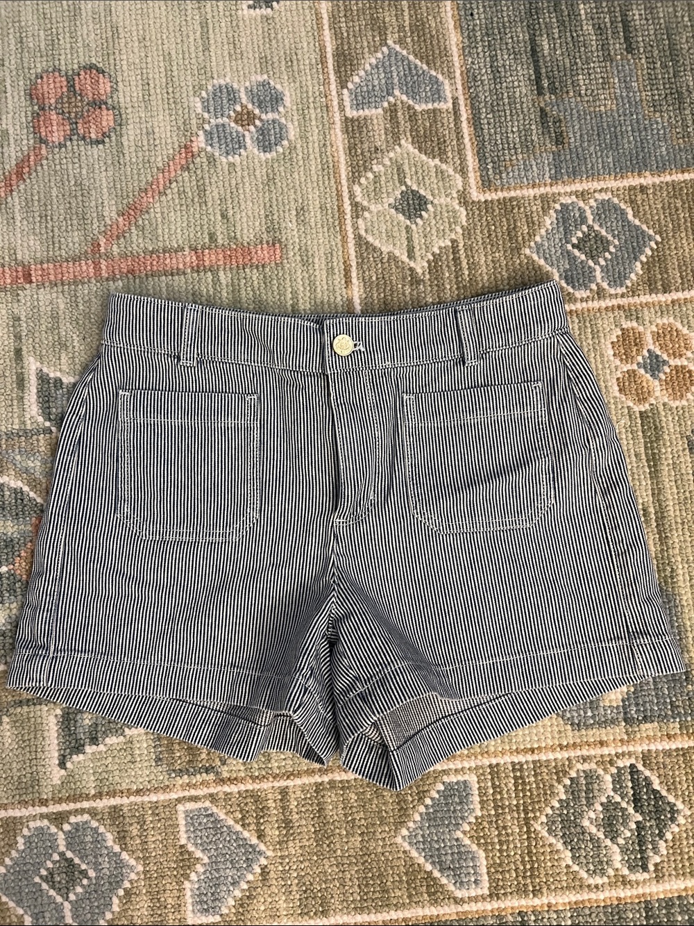 J.Crew Navy & White Striped Shorts – Size 4 – NWT